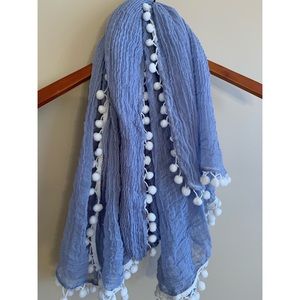 NWOT Pom-Pom Scarf